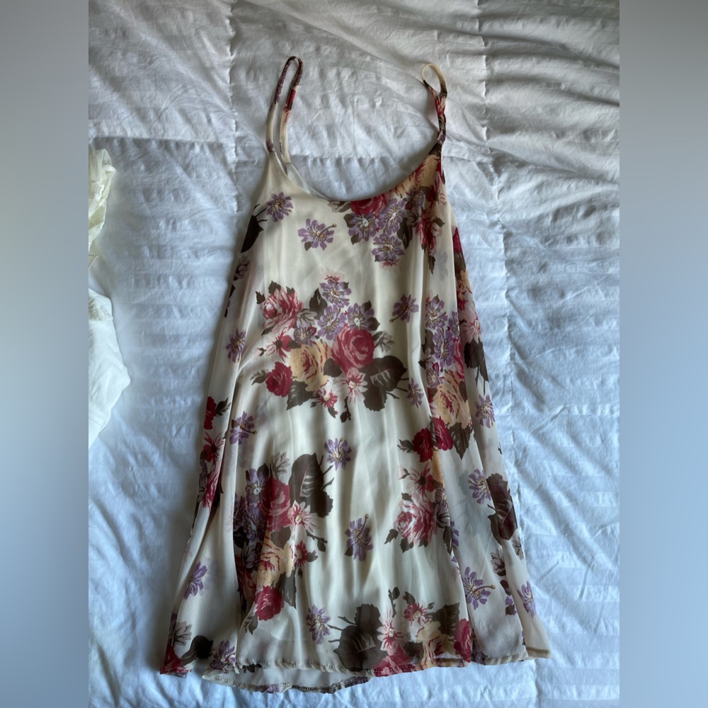 Brandie Melville floral mini dress